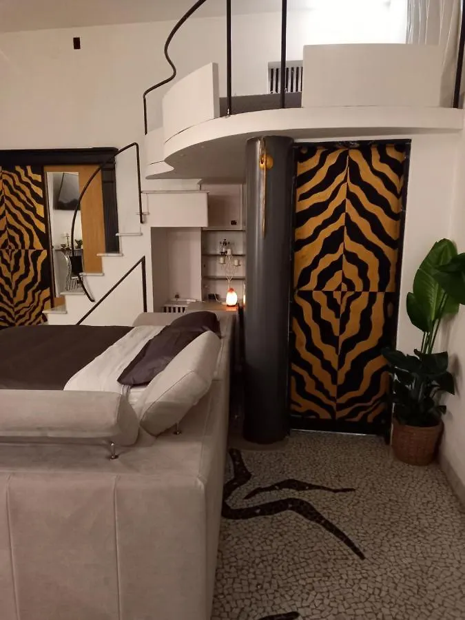 Appartamento San Carlo House Napoli